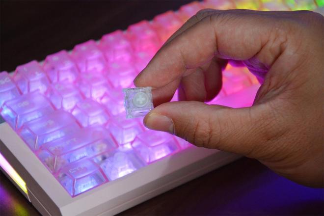 满ATK RS6 Air磁轴电竞键盘体验澳门新葡京入口猛粉机甲风颜值性能全方位拉(图12)